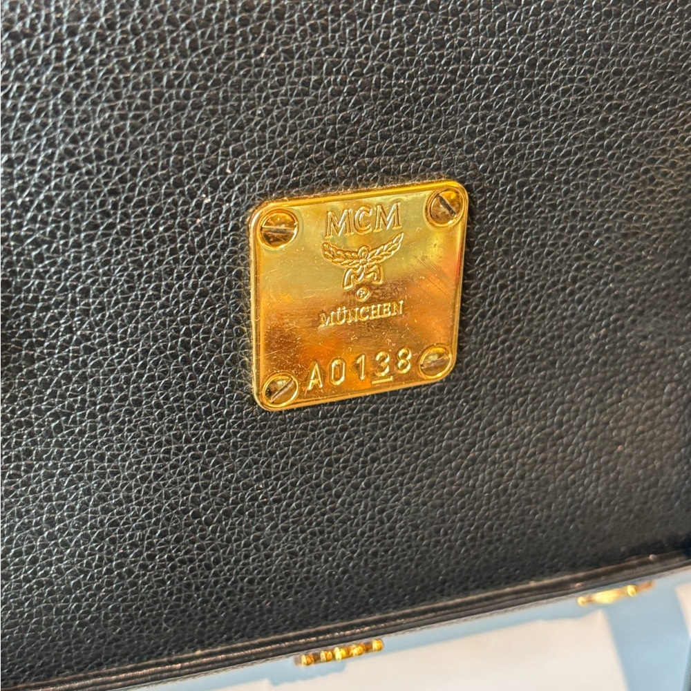 MCM Heritage COA EUC Black Leather Shoulder Bag with Gold Accents - Picture 12 of 15